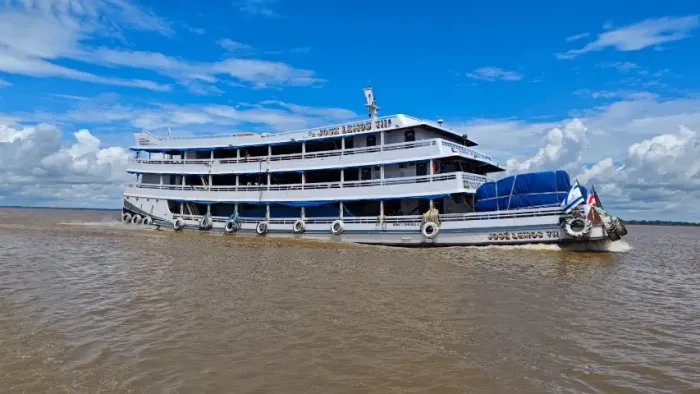 FERRY BOAT DISPONÍVEL