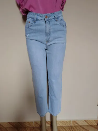 Calça jeans feminina Revanche