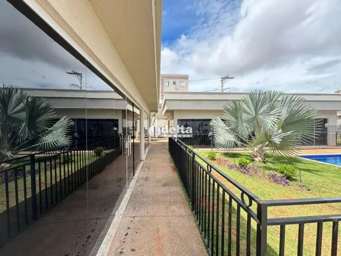 Apartamento com 2 quartos sendo 1 suíte disponível para locação no bairro Grand Ville em U