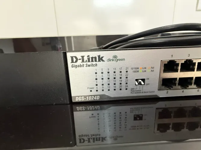 Switch DGS-1024D D-Link Gigabit 24 portas