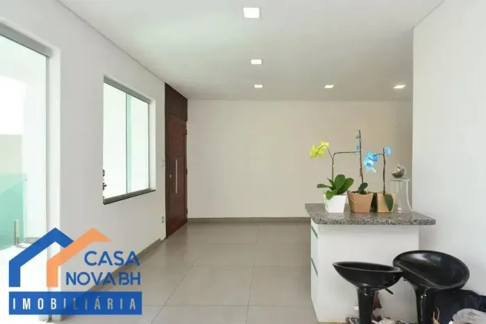 Casa Geminada para Venda em Belo Horizonte, Dom Joaquim, 3 dormitórios, 1 suíte, 2 banheir