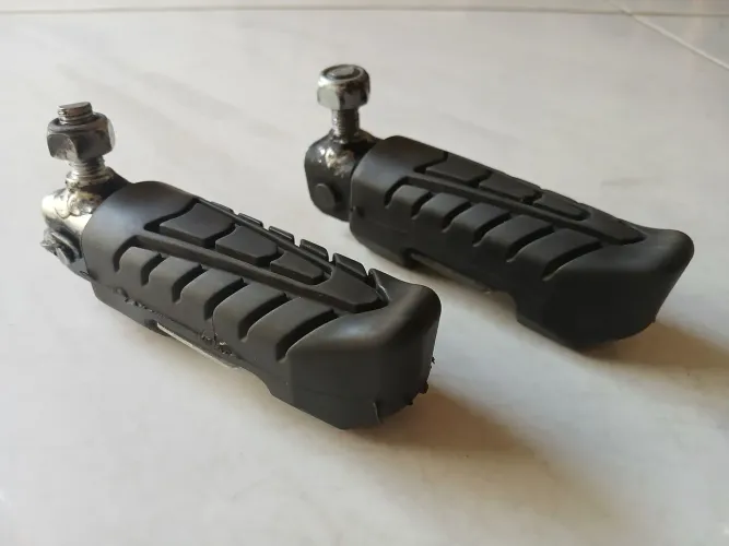 Pedaleira para TITAN, FAN e START - 35,00