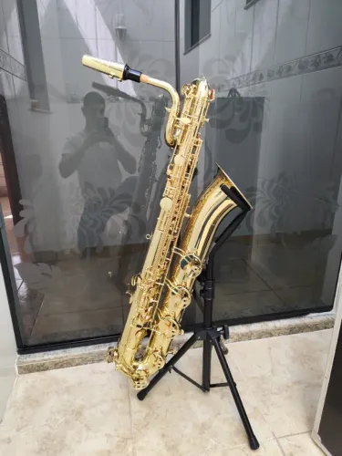 Sax Barítono Harmonics Mib c/ La grave - Novo (de mostruario) R$10.990,00 - Aceito trocas