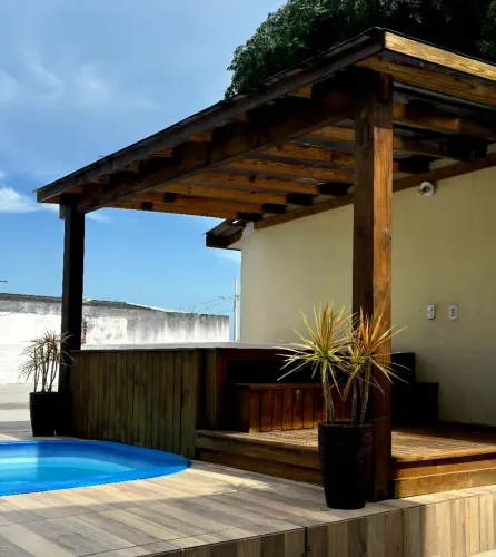 Promoção CARNAVAL Garopaba/sc com Piscina, Jacuzzi e Ar condicionado! 9 pessoas!