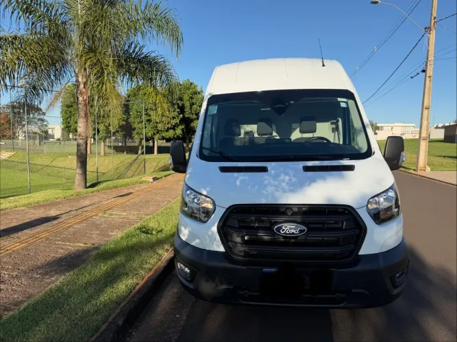 Ford Transit Furgão 2.0 Curto Turbo Diesel 2025