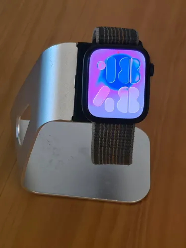 Apple Watch 8 - preto - 45mm