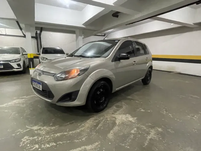 Ford Fiesta 1.0 8V Flex/class 1.0 8V Flex 5P 2014