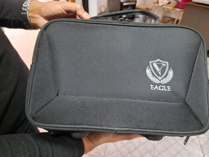 Vendo Clarinete EAGLE NOVO