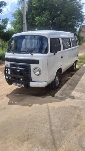 Volkswagen Kombi Standard 1.4 MI Total Flex 8V 2009