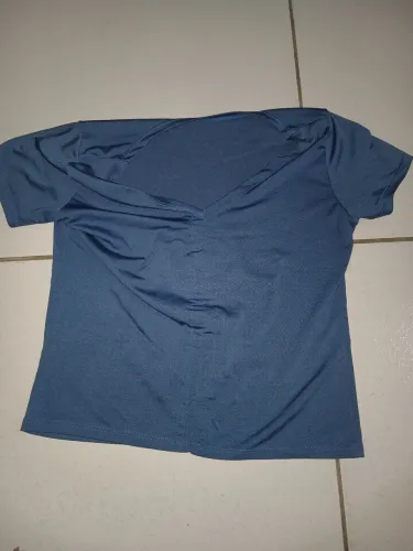 Camiseta Feminina Azul de Malha