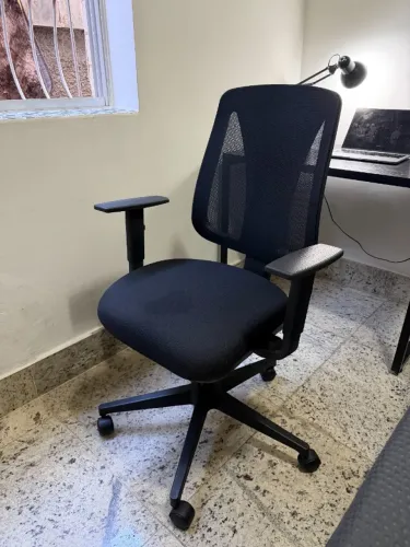 Cadeira Ergonômica Para Escritório/Home Office - Como Nova! Na Garantia (Pouco uso)