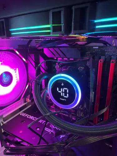 PC Gamer Ryzen 5700x RTX5060TI