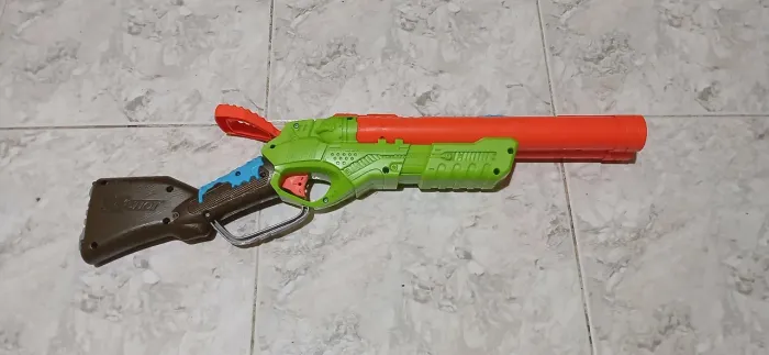 Nerd x-shot bug attack eliminator