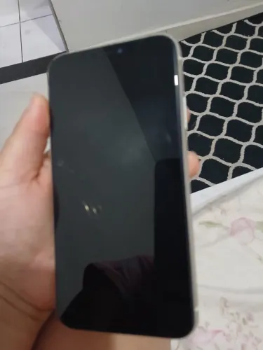 iPhone 11 64 gb leia o anúncio 