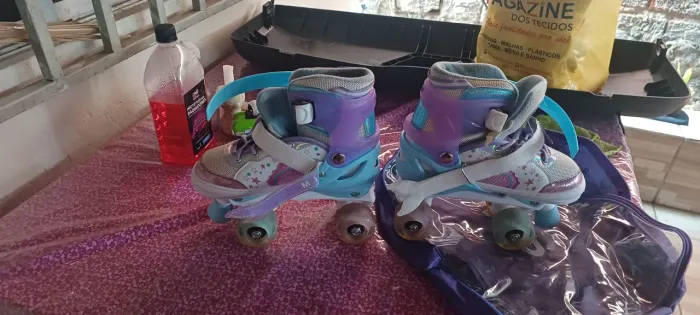 Patins infantil com led. Tamanho 37