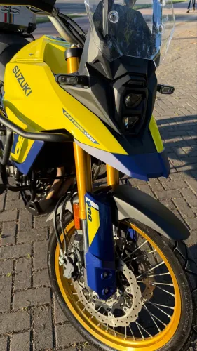 VSTROM 800 DE (Estado de 0km) R$61.499