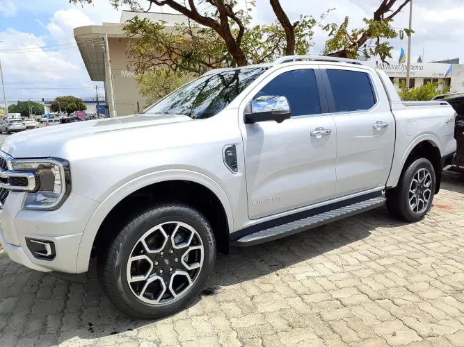 Ford Ranger Limited+ 3.0 V6 4X4 CD TB DIE AUT 2025