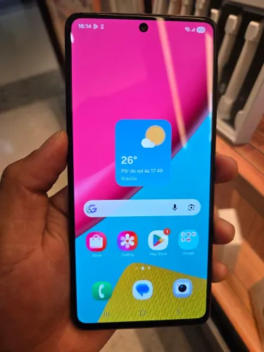 Samsung M53 5G 8GB RAM , tela 120Hz . Zero tudo Original . Facilito a entrega