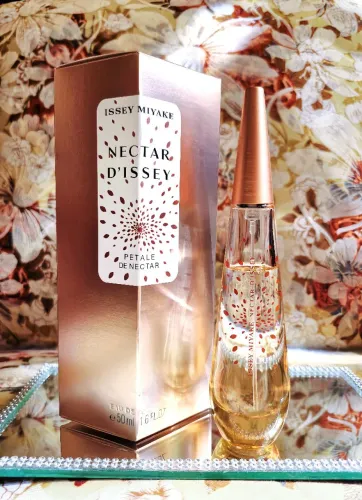 L'eau D'issey Pure Petale de Nectar Edt 50ml - Issey Miyake Perfume Feminino