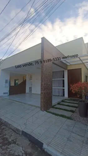 Leo vende, casa em condomínio bairro Papagaio, 2\4 suíte, closet e goumert