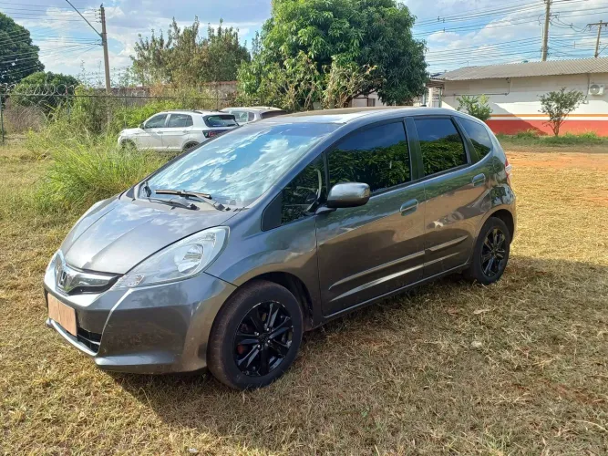 Honda Fit LX 1.4/ 1.4 Flex 8v/16v 5P Aut. 2014