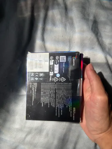 SSD M.2 ADATA 512GB - 2400MB/s - 1700MB/s - Excelente Estado