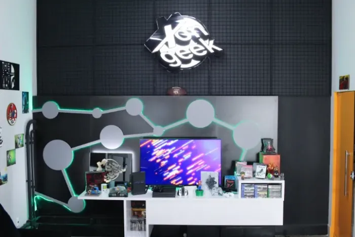 Rack de Sala BRANCO + Painel PRETO | Ótimo para QUARTO GAMER - Cenário para Vídeos