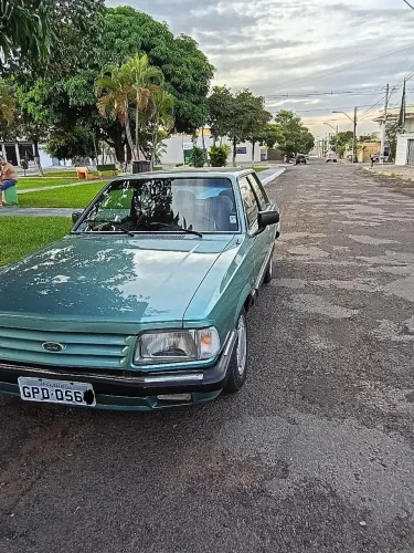 Ford Del Rey Ghia 1.8 / 1.6 2P E 4P 1990