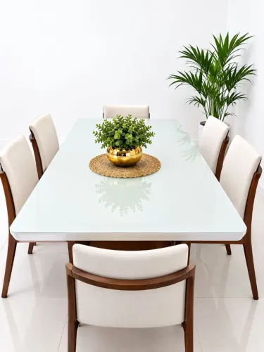 MESA DE JANTAR COM 6 CADEIRAS - ÓTIMO ESTADO