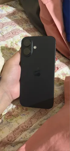 iPhone 16