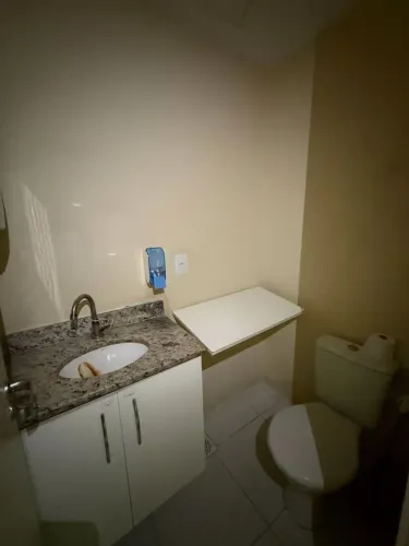 Sala Comercial à venda, Praia da Costa, Vila Velha - SA0068.