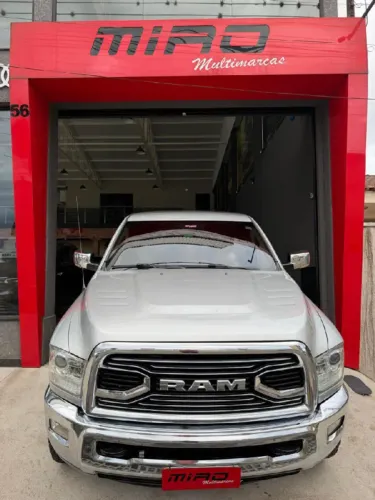 Dodge Ram 2500 Laie 6.7 TDI CD 4X4 Dies 2012