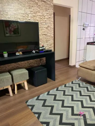 Casa com 4 dormitórios à venda, 100 m² por R$ 480.000,00 - Vila Bela Vista - Leme/SP