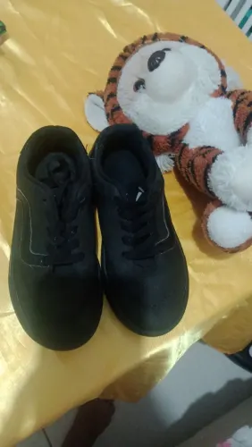 Tênis Preto