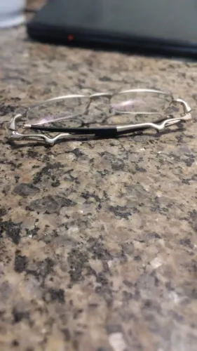 Armação Estilo Oakley Sem Aro - SEMI-NOVA
