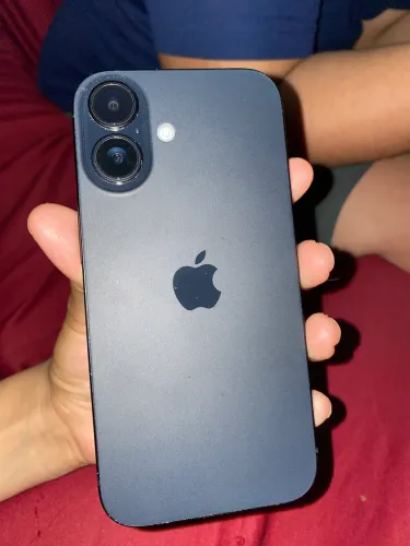 iPhone 16