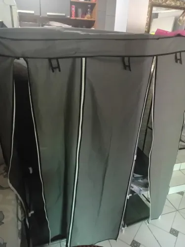 Guarda roupa portátil