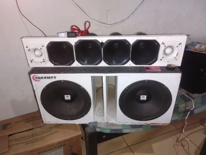 Vendo som para carro 