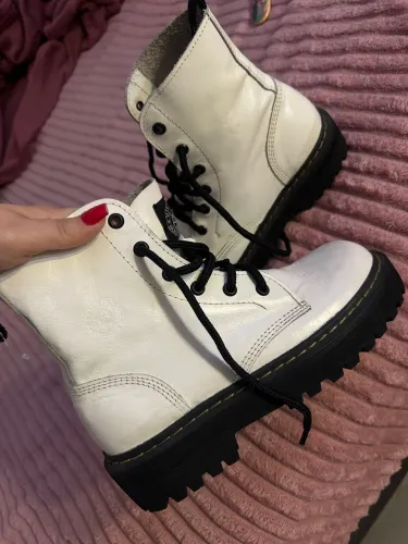 Bota Coturno de couro Vilela
