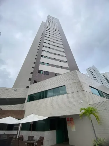 Imóvel para aluguel tem 108 metros quadrados com 2 quartos em Rosarinho - Recife - PE