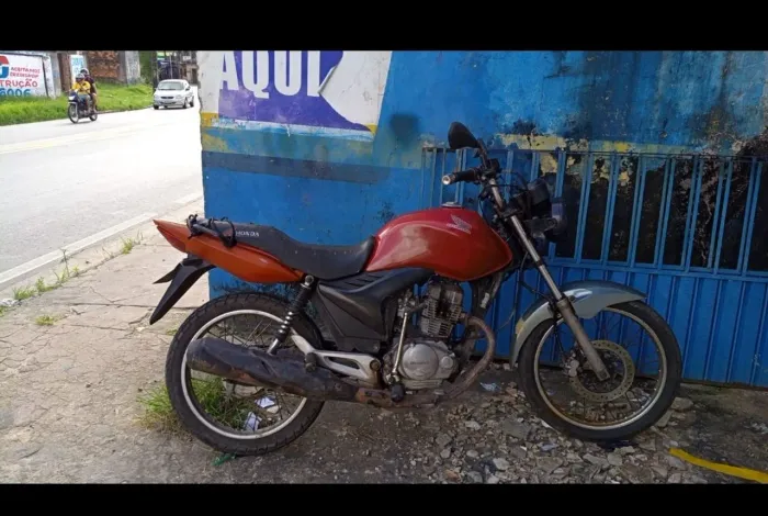 Vendo moto fan 125 KS ano 2010 barato