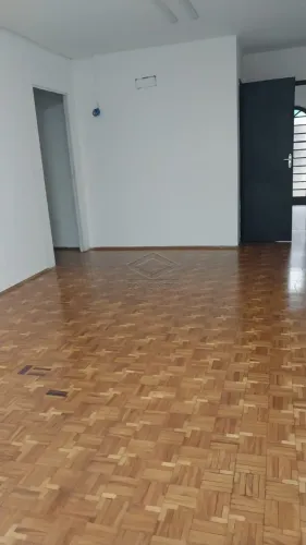 EXCELENTE CASA COMERCIAL EM LOCALIZAÇÃO PRIVILEGIADA DE BAURU/SP