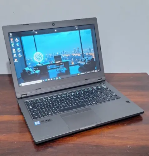 Notebook Intel Core i5 7ª Ger | 8GB RAM | SSD | Tela 14" - Ideal p/ Estudo e Trabalho