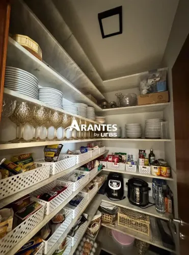 Sobrado com 682m² 5 quartos à venda no bairro Morada da Colina