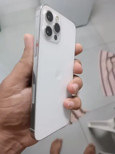 Vendo ou troco iPhone 12 Pro 128g 83%