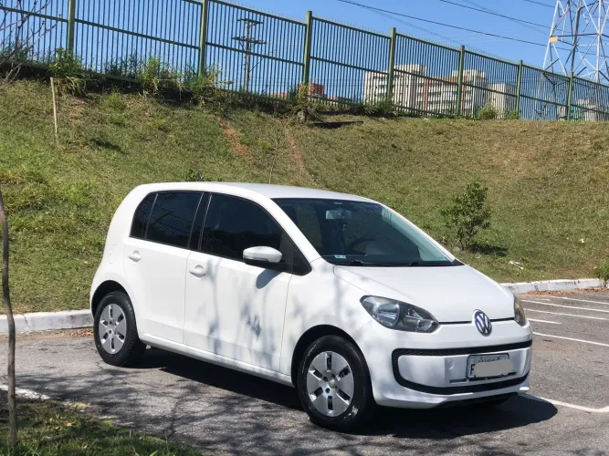Volkswagen Up! Move 1.0 Total Flex 12V 5P 2015