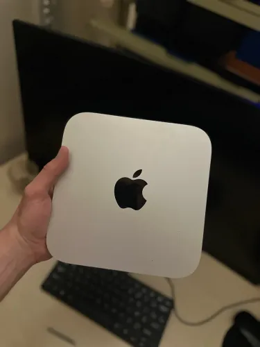 Apple Mac Mini core i5 / 8GB / 512SSD