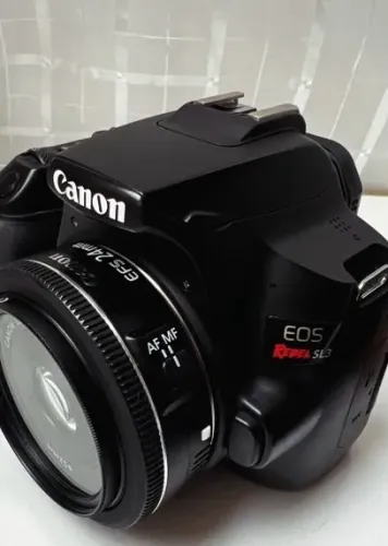 CANON SL3