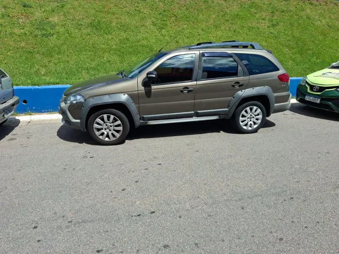 Fiat Palio Week. Adv. Dualogic 1.8 Flex 2015