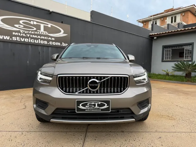 Volvo XC40 XC 40 T-5 Híbrido Inscription 1.5 FWD 2022